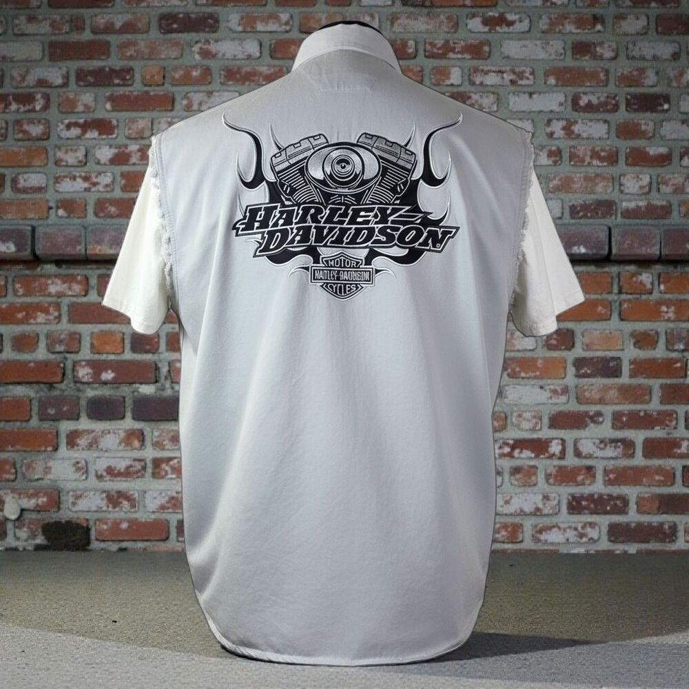 Harley Davidson Motorcycle Gray Sleeveless Shirt Men's XL Embroidered Pistons
